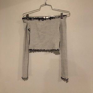 Divided Crop top